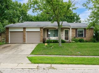 2233 Manton Dr, Miamisburg, OH 45342