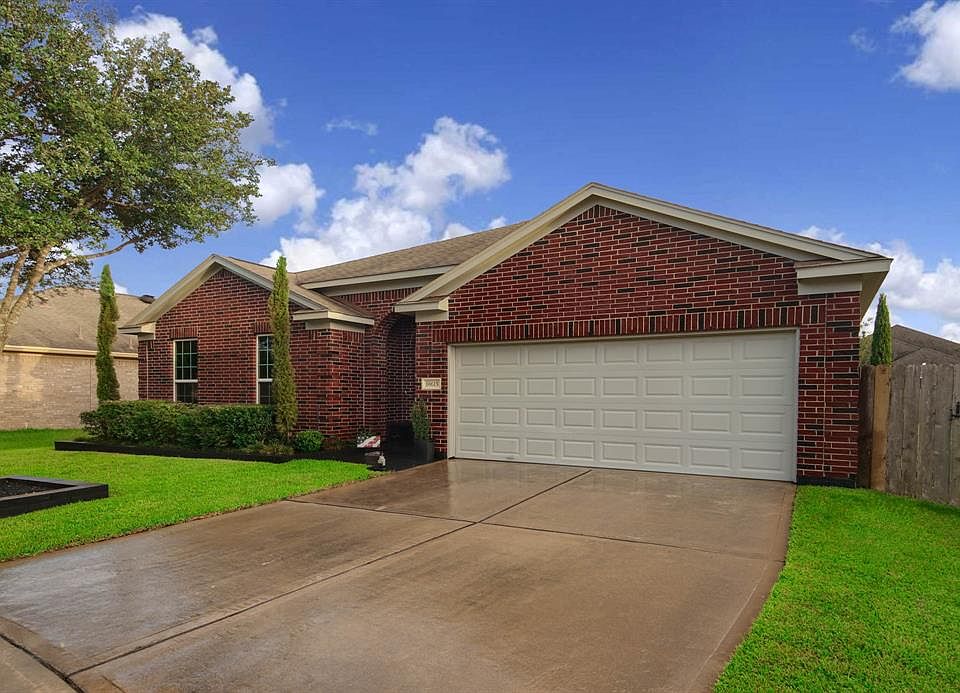 1st image of 18615 Covey Wood Ct