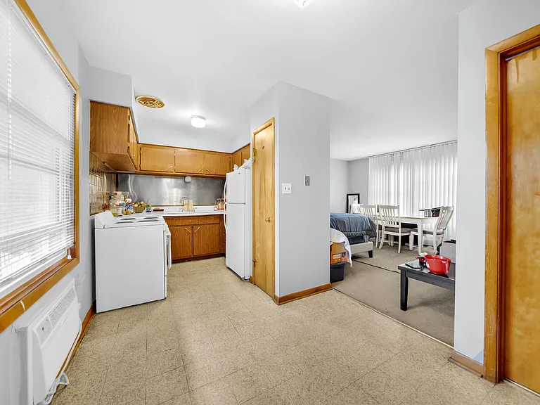 4227 S Harlem Ave #3 — Photo 4