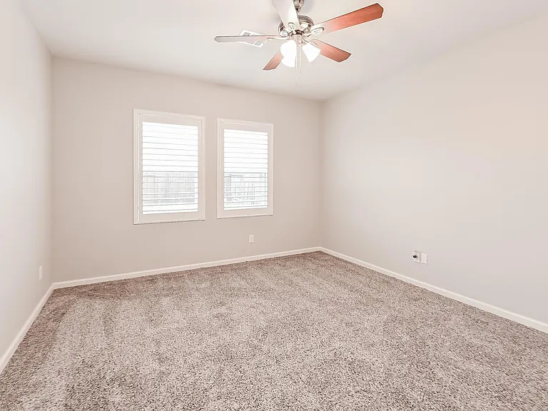 10080 Pappas Dr — Photo 10