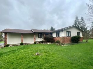 13925 Chardon Windsor Rd, Chardon, OH 44024