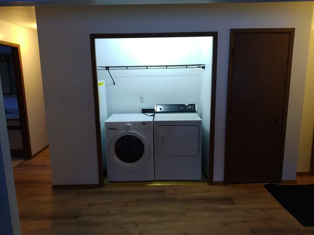 895 Linda Court Apt 2 - 2 — Photo 4