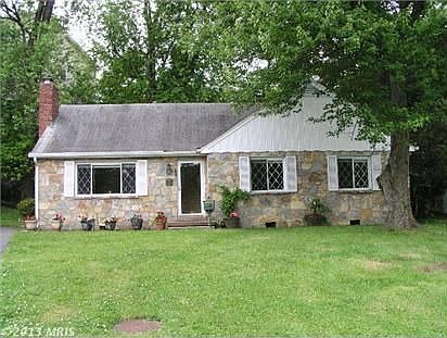 1st image of 7126 Dale Ct