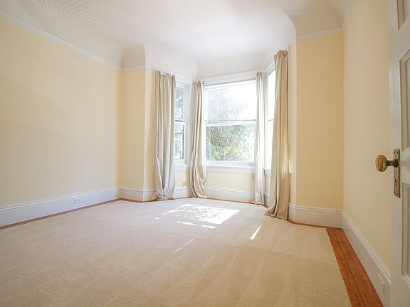 3rd image of 1003 Church St