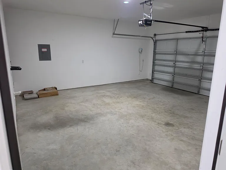 2913 Tavern Dr — Photo 15