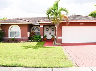 Luz Estela Sub, Miami, FL 33187