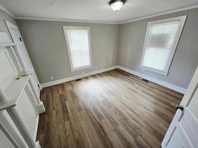 728 Tucker St — Photo 6