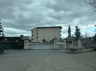 9717 NE Juanita Dr APT 203A, Kirkland, WA 98034