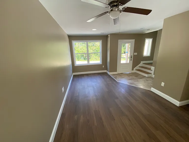 2342 Robinson Rd — Photo 4