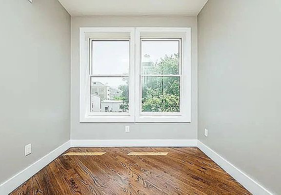 4th image of 76 Palmetto St #3A