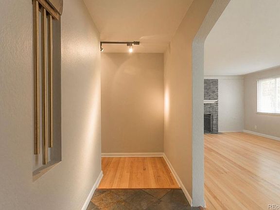 2nd image of 2880 Holly St