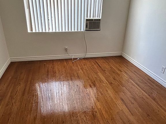 4th image of 10745 W Addison St #10745