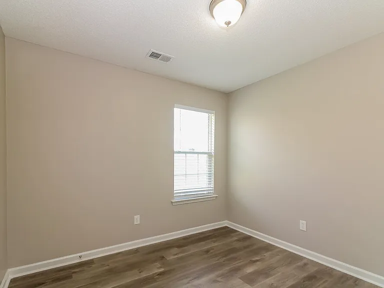 5842 Carrel Cv — Photo 13