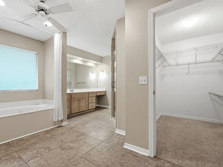 1651 Northridge Rd — Photo 25