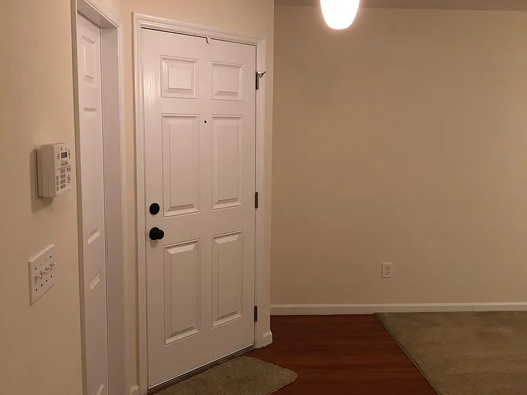 6824 Lake Mist Ln — Photo 19
