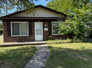 27701 Lorenz St, Madison Heights, MI 48071