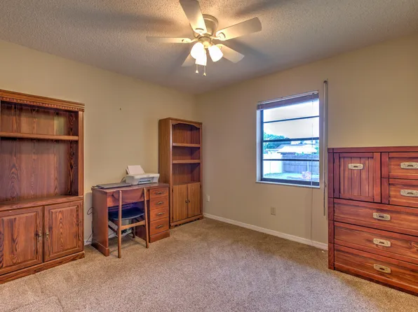 150 SE Duxbury Avenue, Port St Lucie, FL 34983
