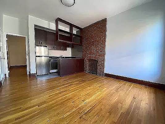 1st image of 28 W 125th St APT 3B