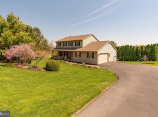 806 E Brubaker Valley Rd, Lititz, PA 17543