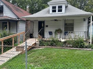 1807 Kensington Ave, Kansas City, MO 64127