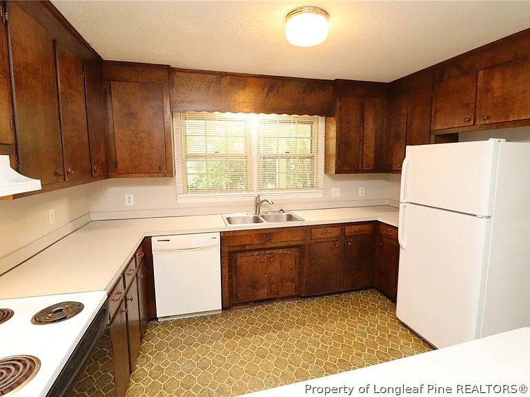 5215 Deer Haven Dr — Photo 4