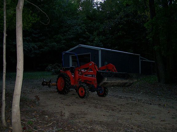 large utility shed back property 