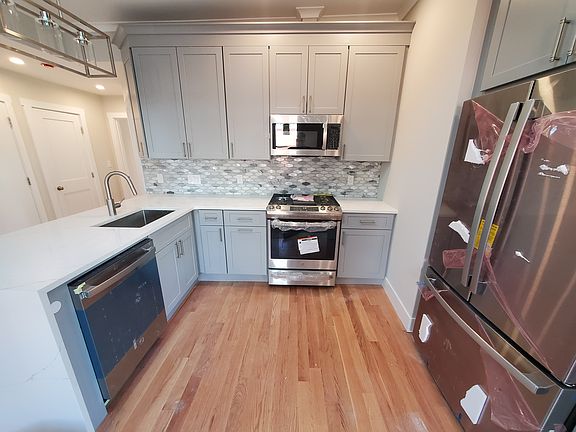 4th image of 21 Wallingford Rd #3