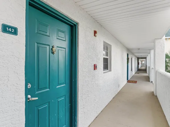 4276 Calinda Ln, Niceville, FL