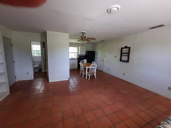 5th image of 2301 Fm 1781