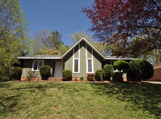 936 Burtonwood Cres, Charlotte, NC 28212