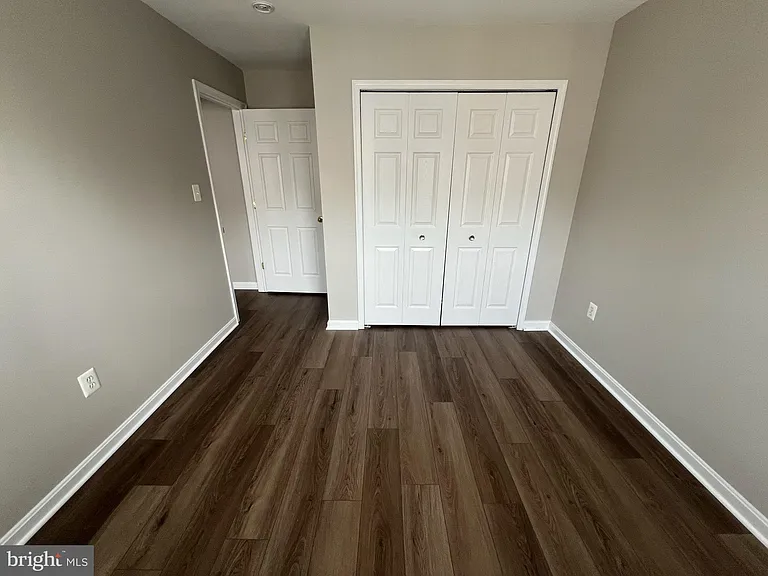 18023 Calabar Dr — Photo 18