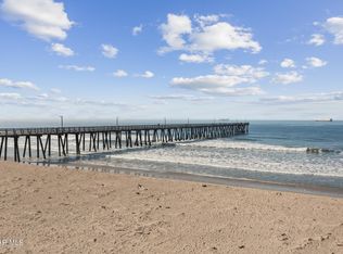 240 E Surfside Dr, Port Hueneme, CA 93041