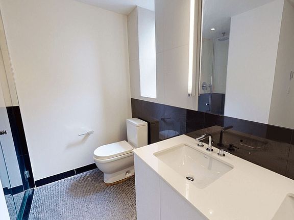 5th image of 666 W End Ave APT 12SA
