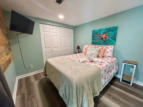 364 Bluefish Dr APT 203, Fort Walton Beach, FL 32548