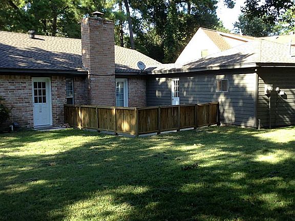 4th image of 7711 Wycomb Ln