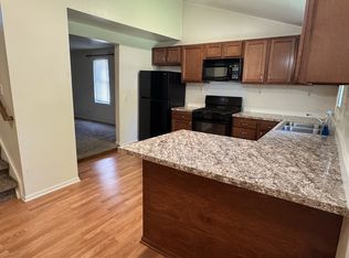 951 Muskegon Ave NW, Grand Rapids, MI 49504
