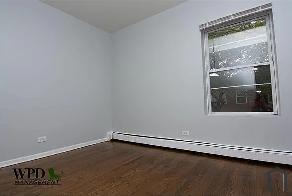 1506 W 80th St #2 — Photo 5
