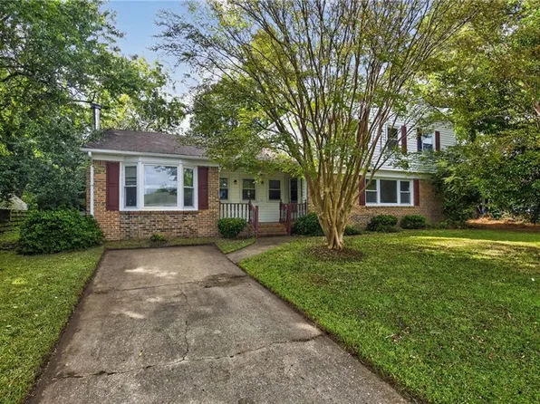 1017 Sunnyside Dr, Virginia Beach, VA 23464
