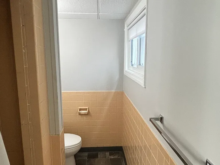 20 Post Office Ave #13 — Photo 8