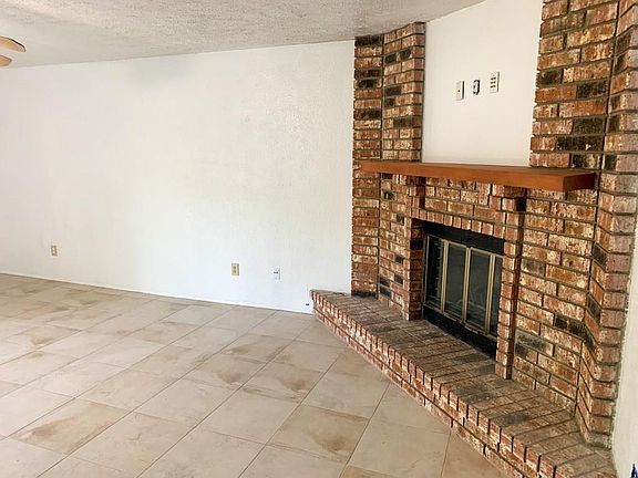 4th image of 6818 Kearney Dr
