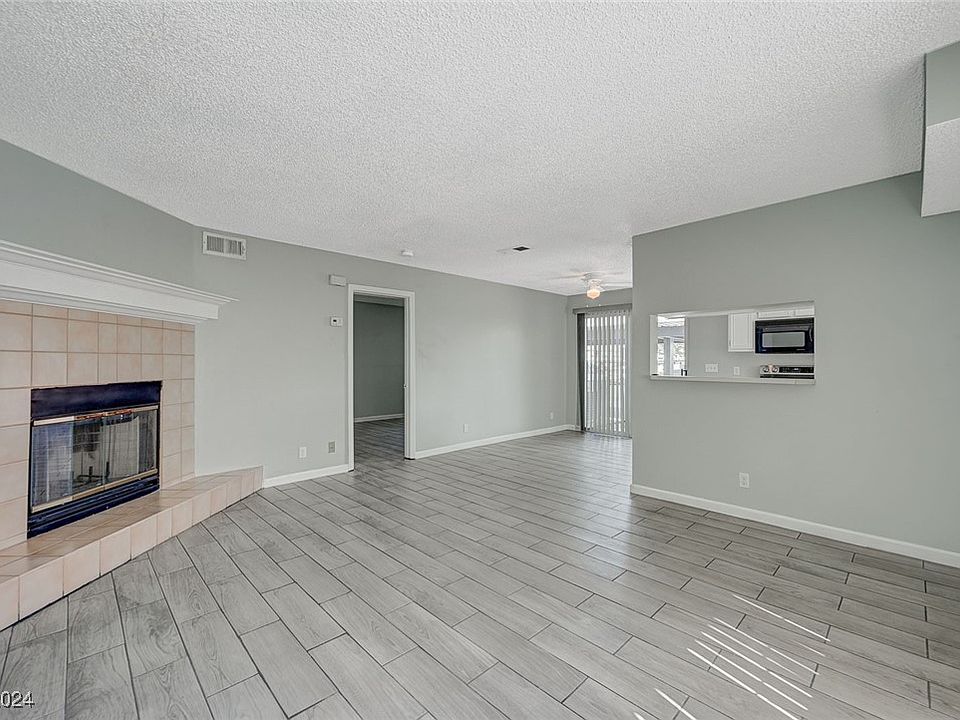 1st image of 5799 Medallion Dr Unit 102