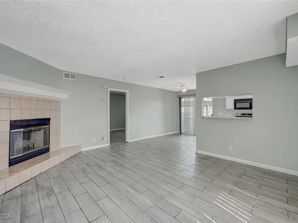 5799 Medallion Dr Unit 102, Las Vegas, NV 89122
