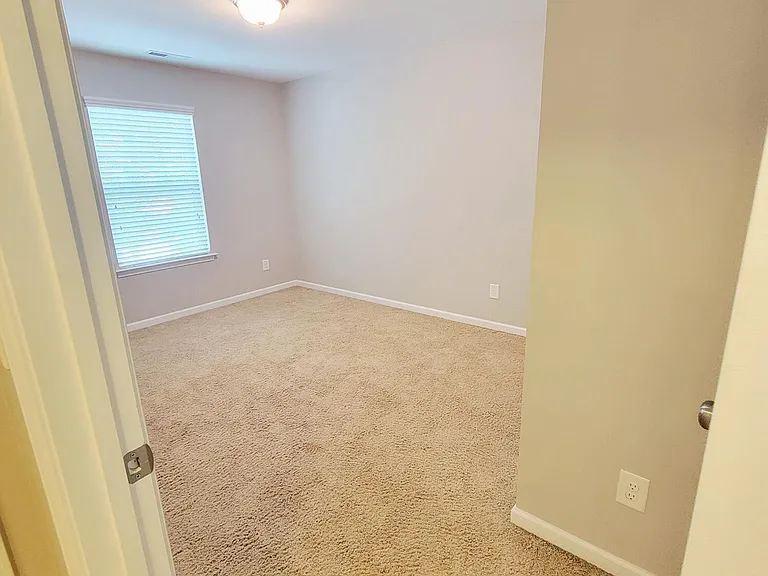 2425 Swans Rest Way — Photo 35