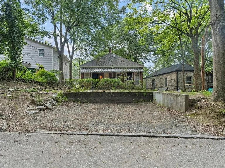 1081 McMillan St NW — Photo 19