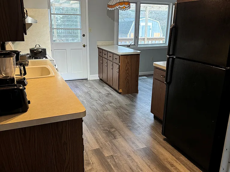 367 Anne Dr — Photo 6