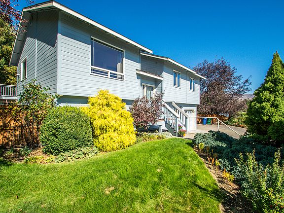 Mature Landscaping