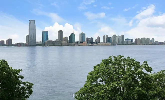 Sold by Town Residential | media 5