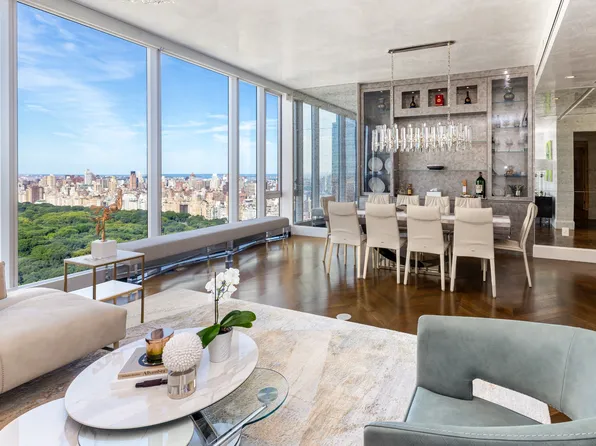 217 W 57th St, New York, NY