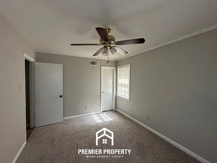 5288 Yale Rd — Photo 10