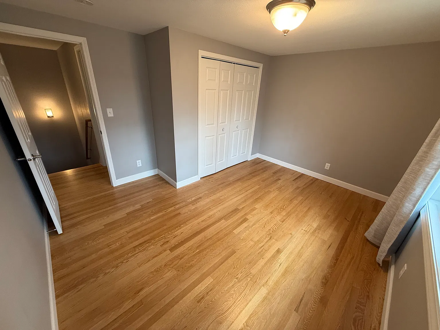 3 bed, 1.5 bath, 1150 sqft, $2,250 — Photo 4